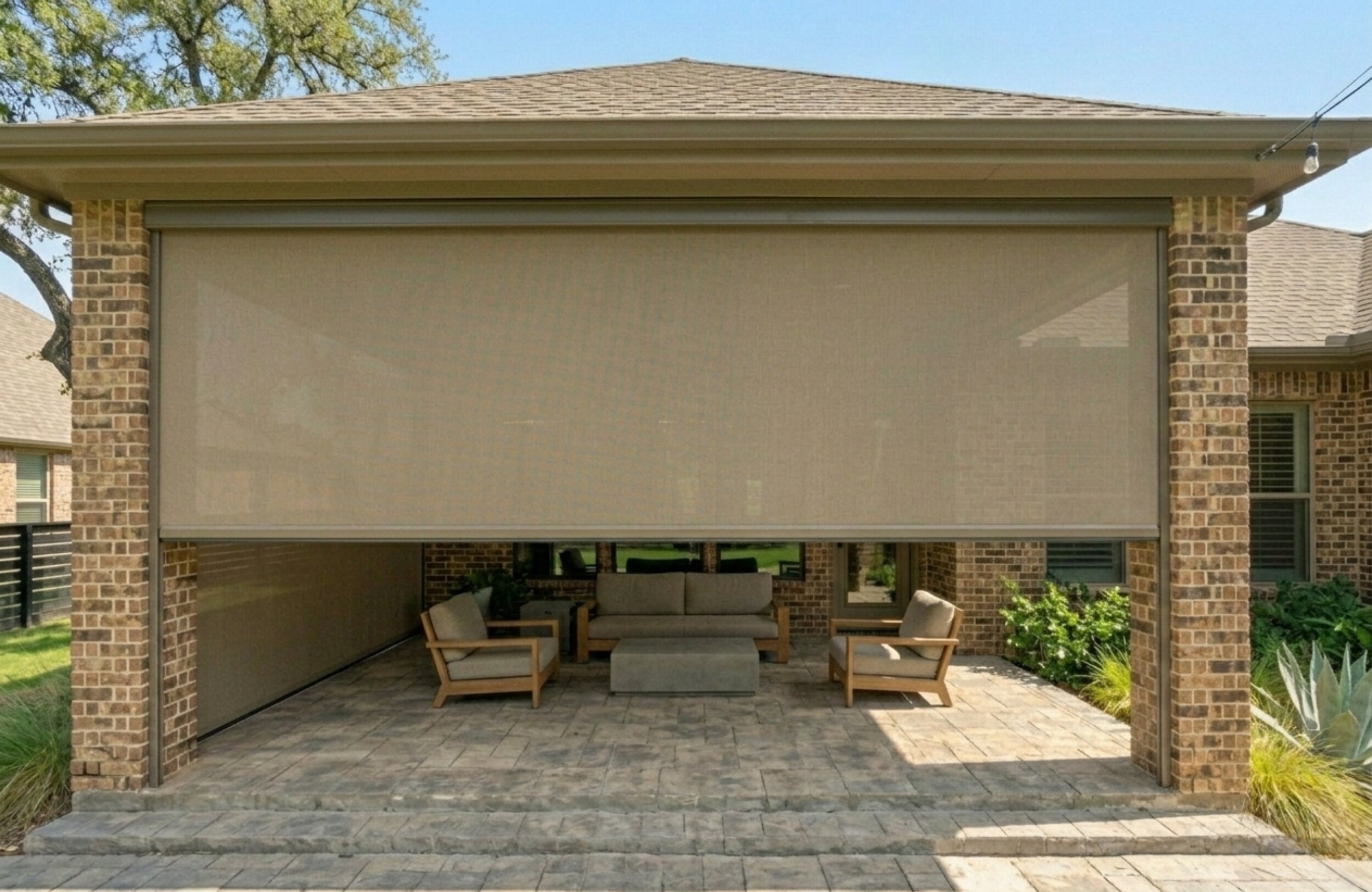Motorized patio shade close view in Stephenville Texas