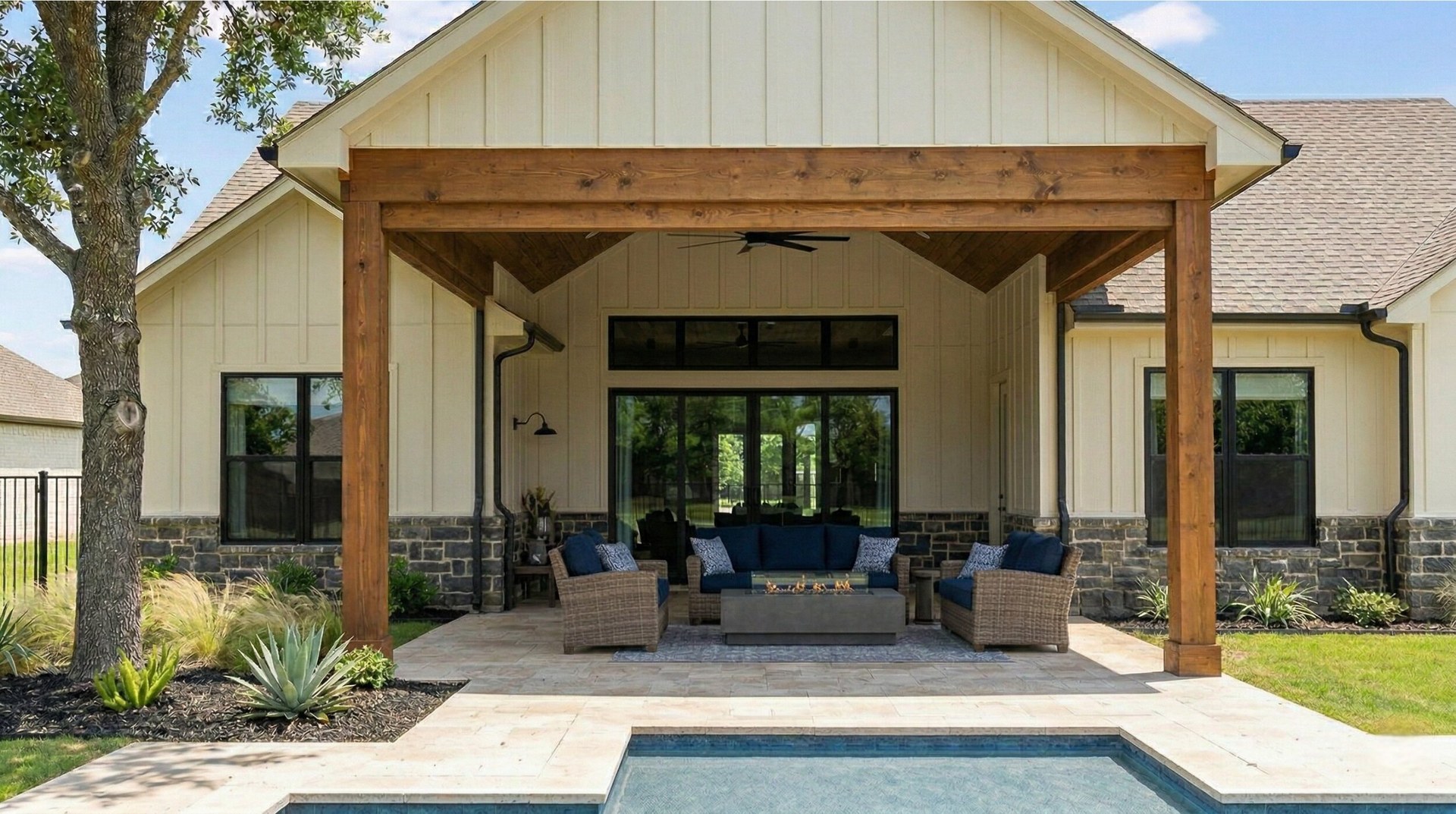 Pergola patio before shade installation in Trophy Club Texas